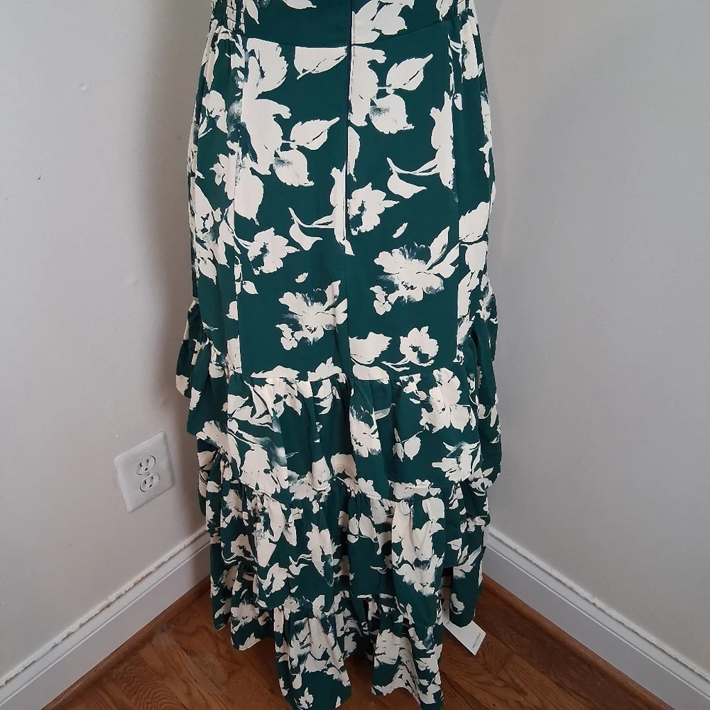 Abercrombie & Fitch Green and White Ruffled Maxi Dress Size Small - Picture 3 of 11